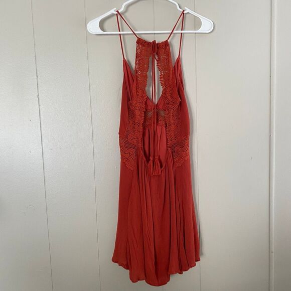 Lulus Crochet Back Boho Dress – Women’s Small Rust Orange Halter Mini - Picture 3 of 8